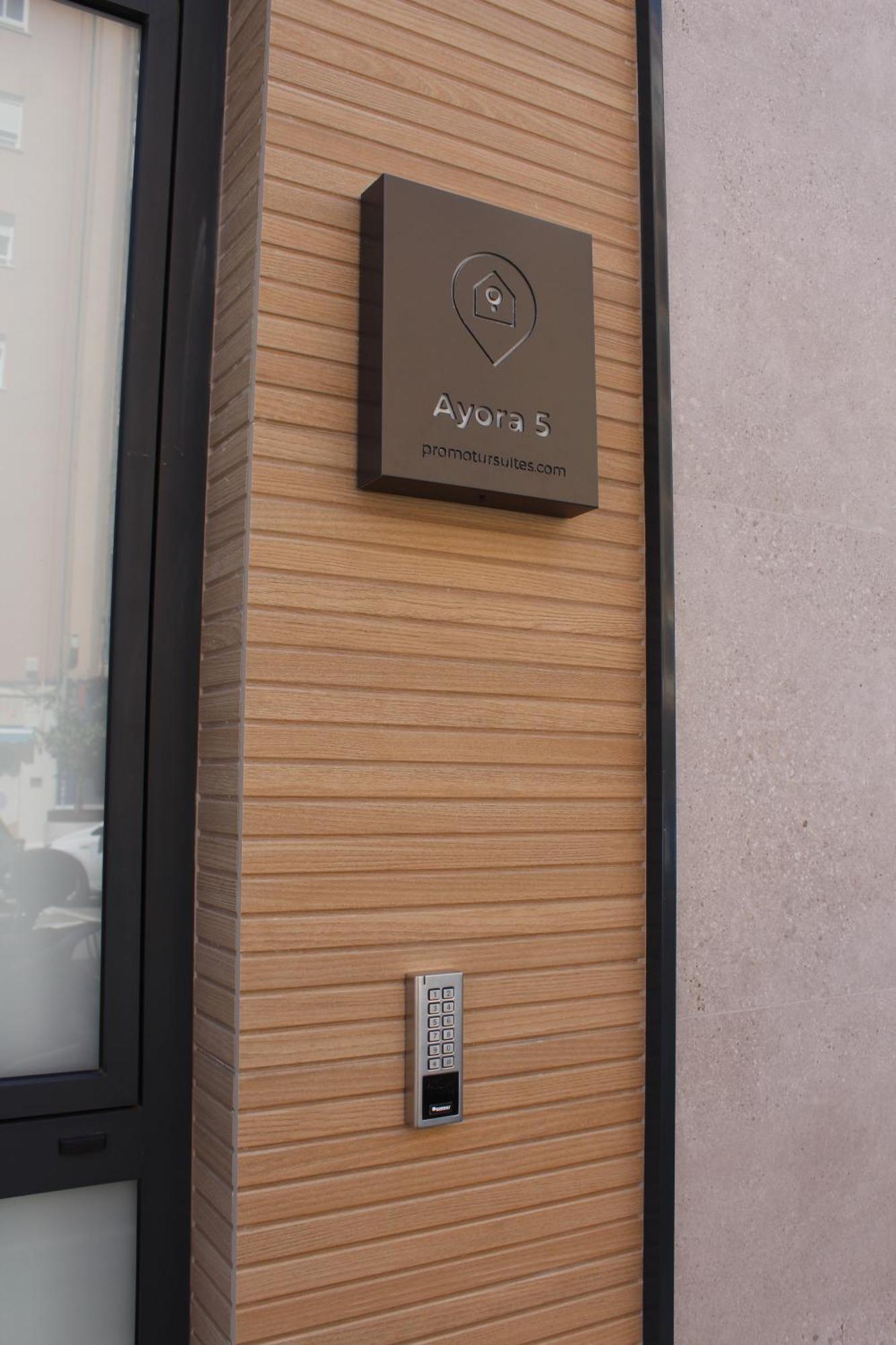 Promotur Suites - Ayora Valencia Exterior photo
